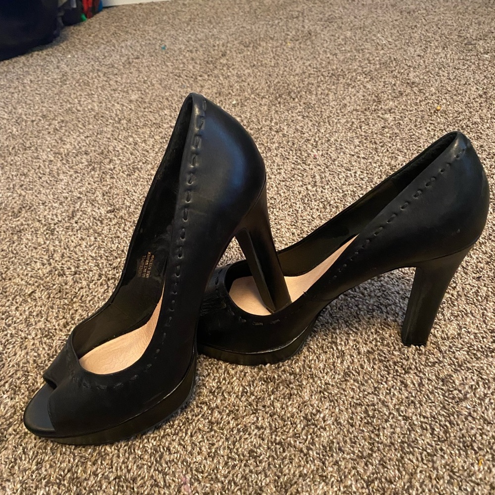 Super Sexy Black Heels!! In great shape.